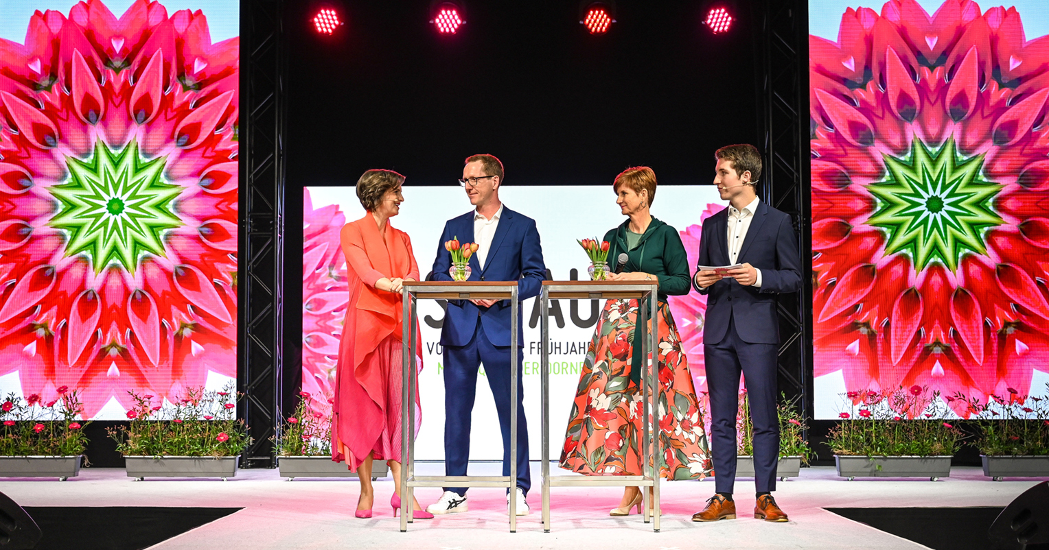 Geschäftsführerin Sabine Tichy-Treimel und Aufsichtsratsvorsitzender Martin Dechant begrüßten Ehrengäste aus Wirtschaft, Politik und Gesellschaft.