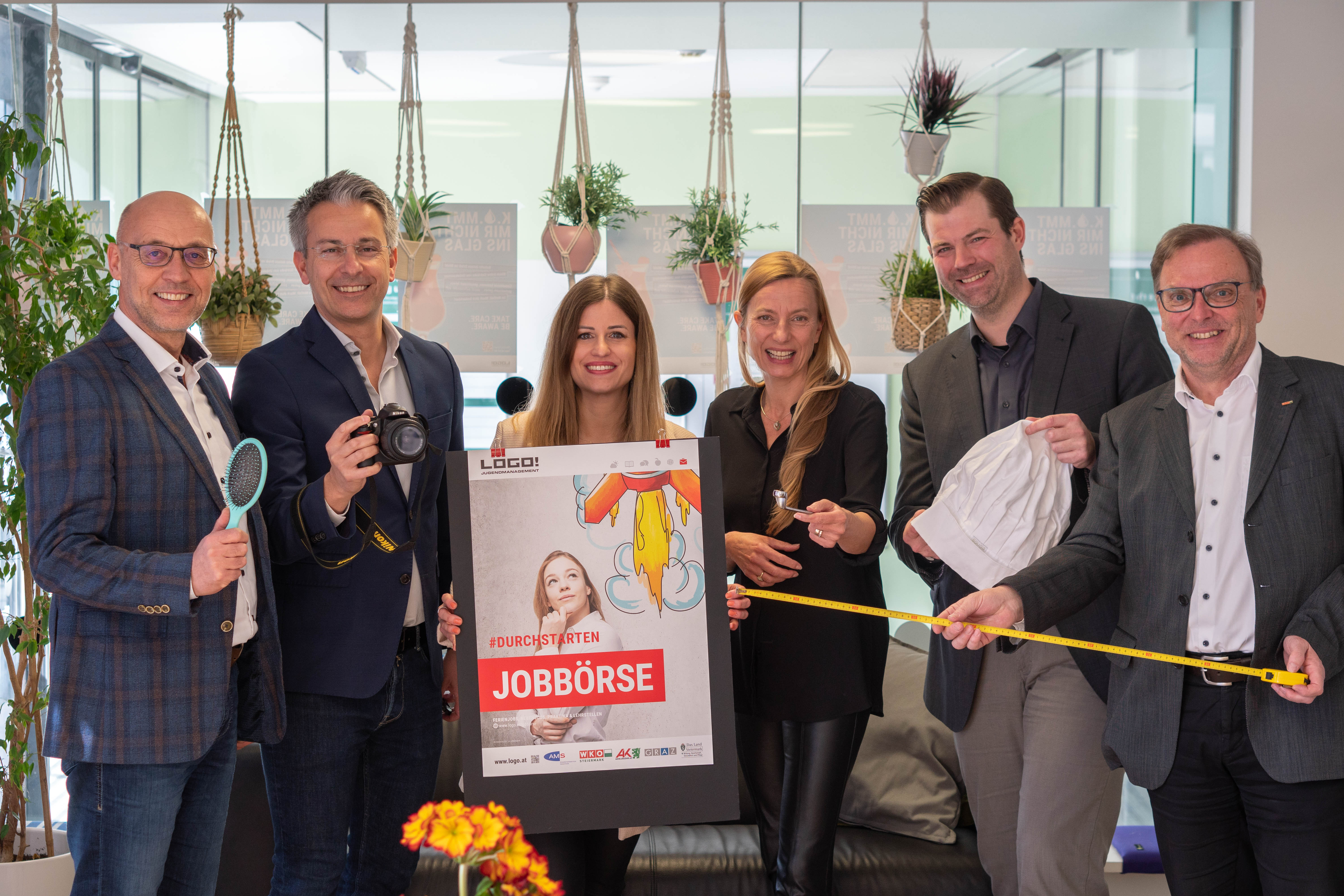 Karl-Heinz Snobe , Kurt Hohensinner, Barbara Huber, Juliane Bogner-Strauss, Johannes Heher und Leopold Strobl