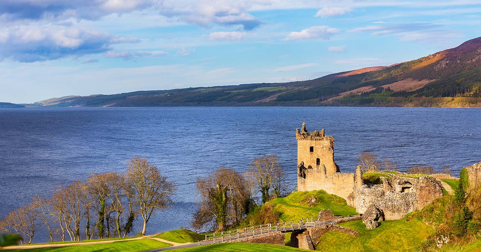 Urquhart Castle am Loch Ness | Credit: iStock.com/rpeters86