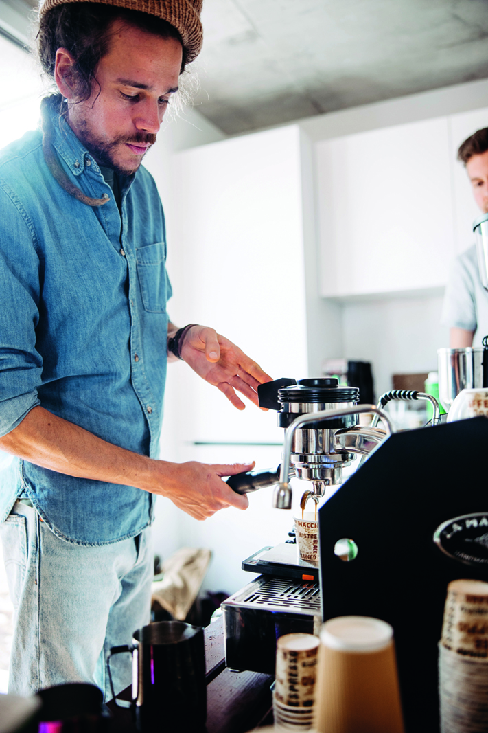 Auch die Kulinarik darf nicht zu kurz kommen. Barista-Kaffee vom Kaffeewerk Handle.