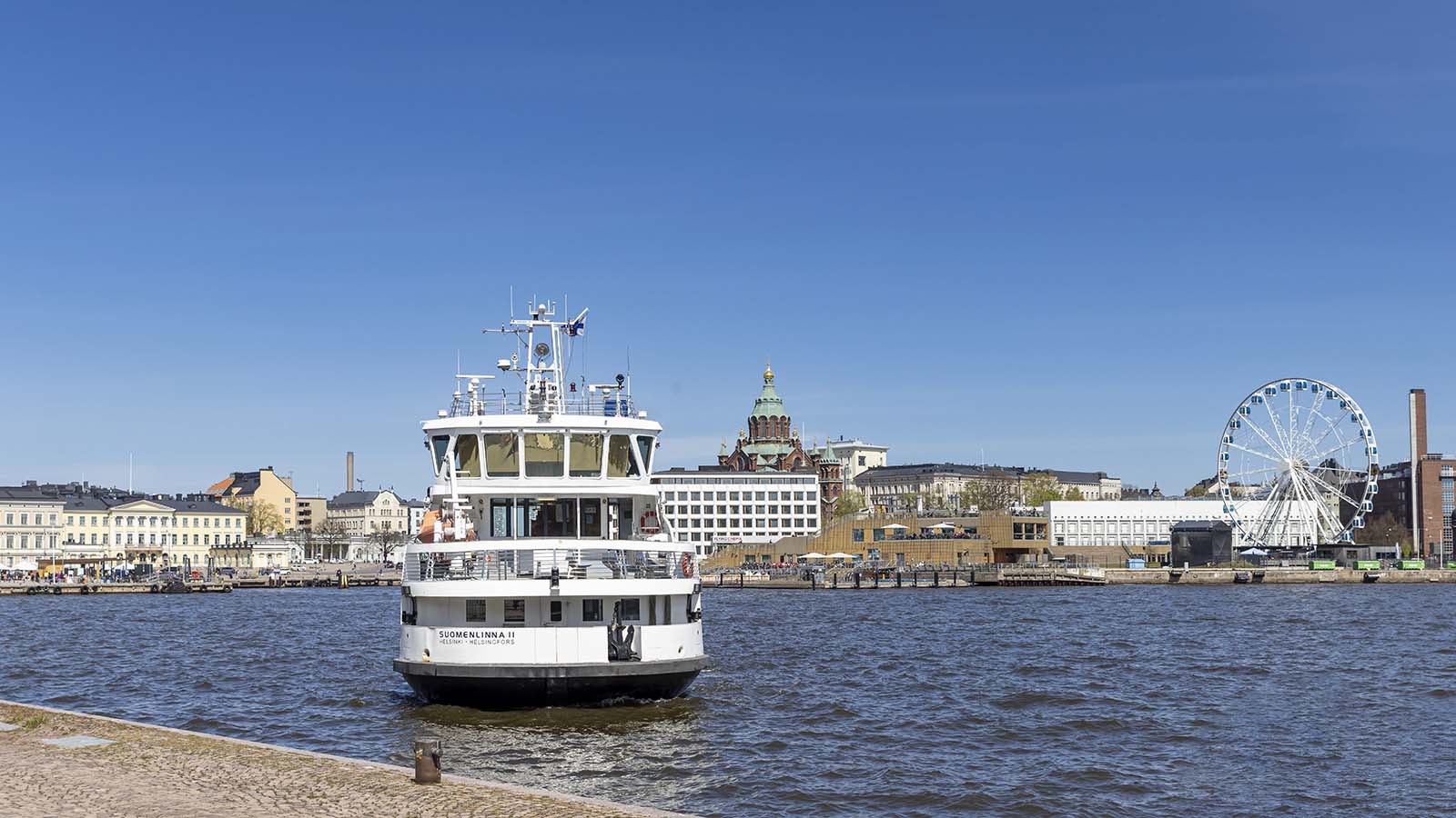 Eine Fähre auf dem Weg nach Helsinki | Credit: iStock.com/Ilari Nackel