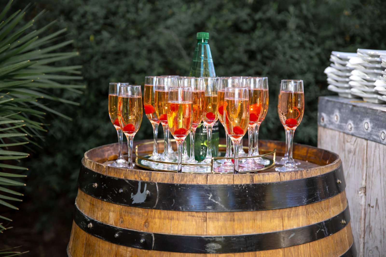 Weinfass wird als Bar verwendet | Credit: iStock.com/Anina Lonte