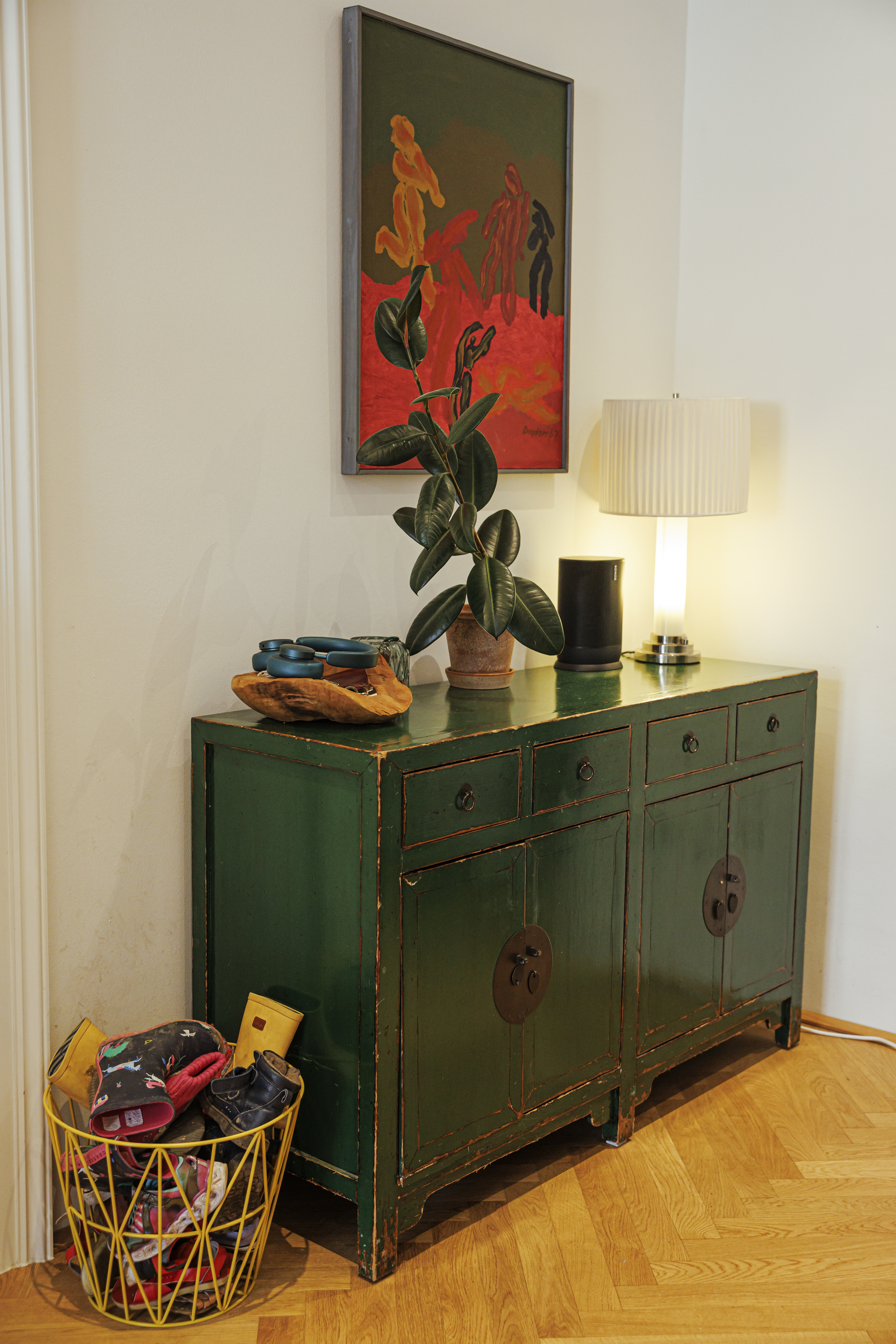 Kommode im Vorzimmer