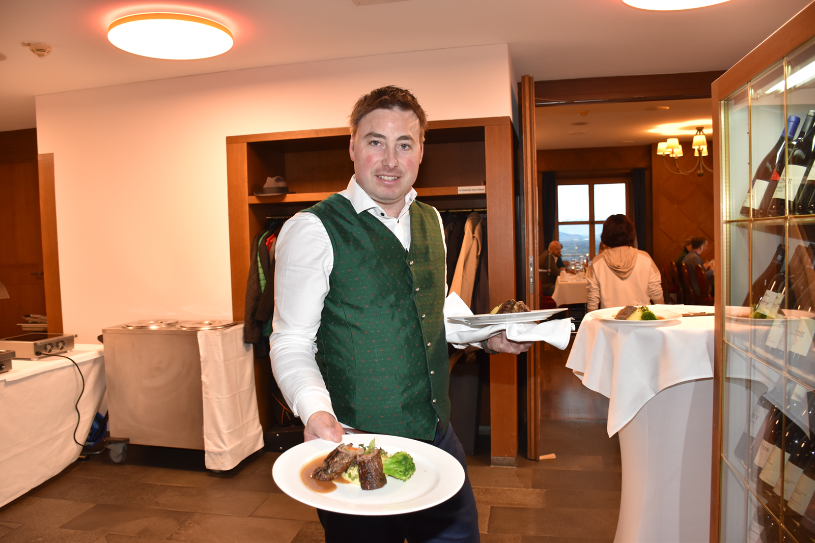 Markus Lagler (GF Eventleiter &amp; Weinsommelier Burgrestaurant Gebhardsberg)
