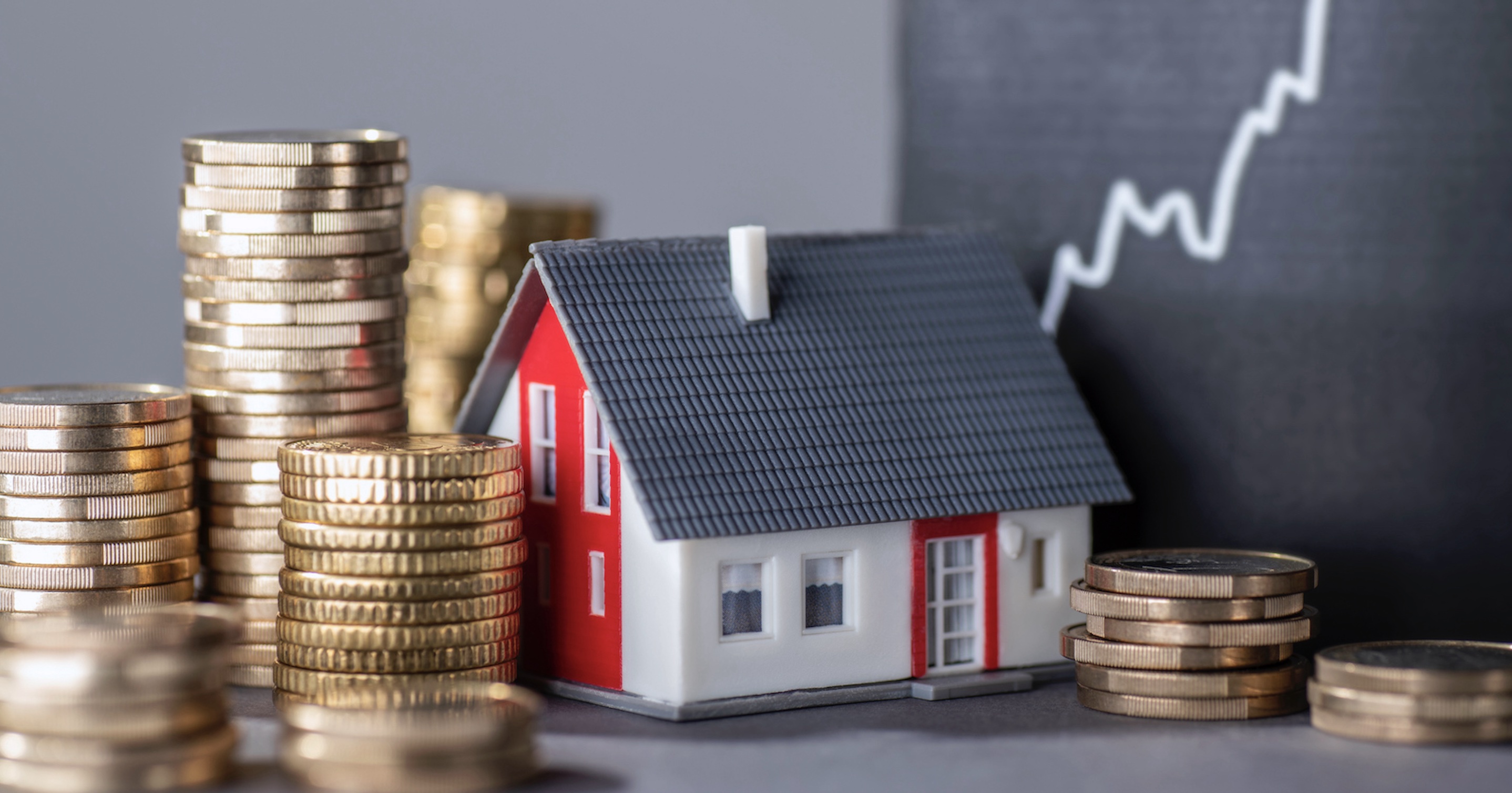 Teures Wohnen: Geld rund um ein Haus