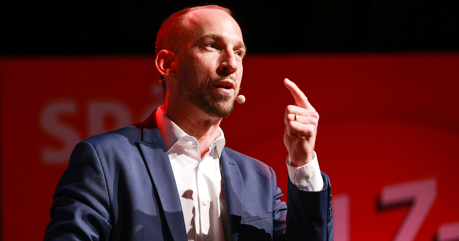 Spitzenkandidat David Egger beim Wahlkampfauftakt der Salzburger SPÖ