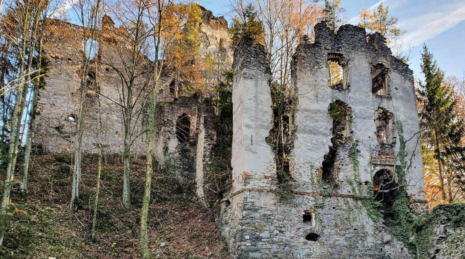Ruine Waxenegg in Anger