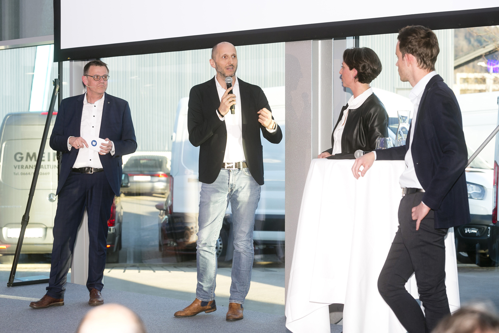 Interview- und Diskussionsrunde  mit neuen Wirtschaftsbundmitgliedern und Funktionären.