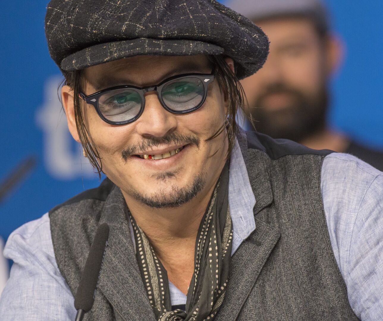 Johnny Depp mit Brille im Jahr 2015.
