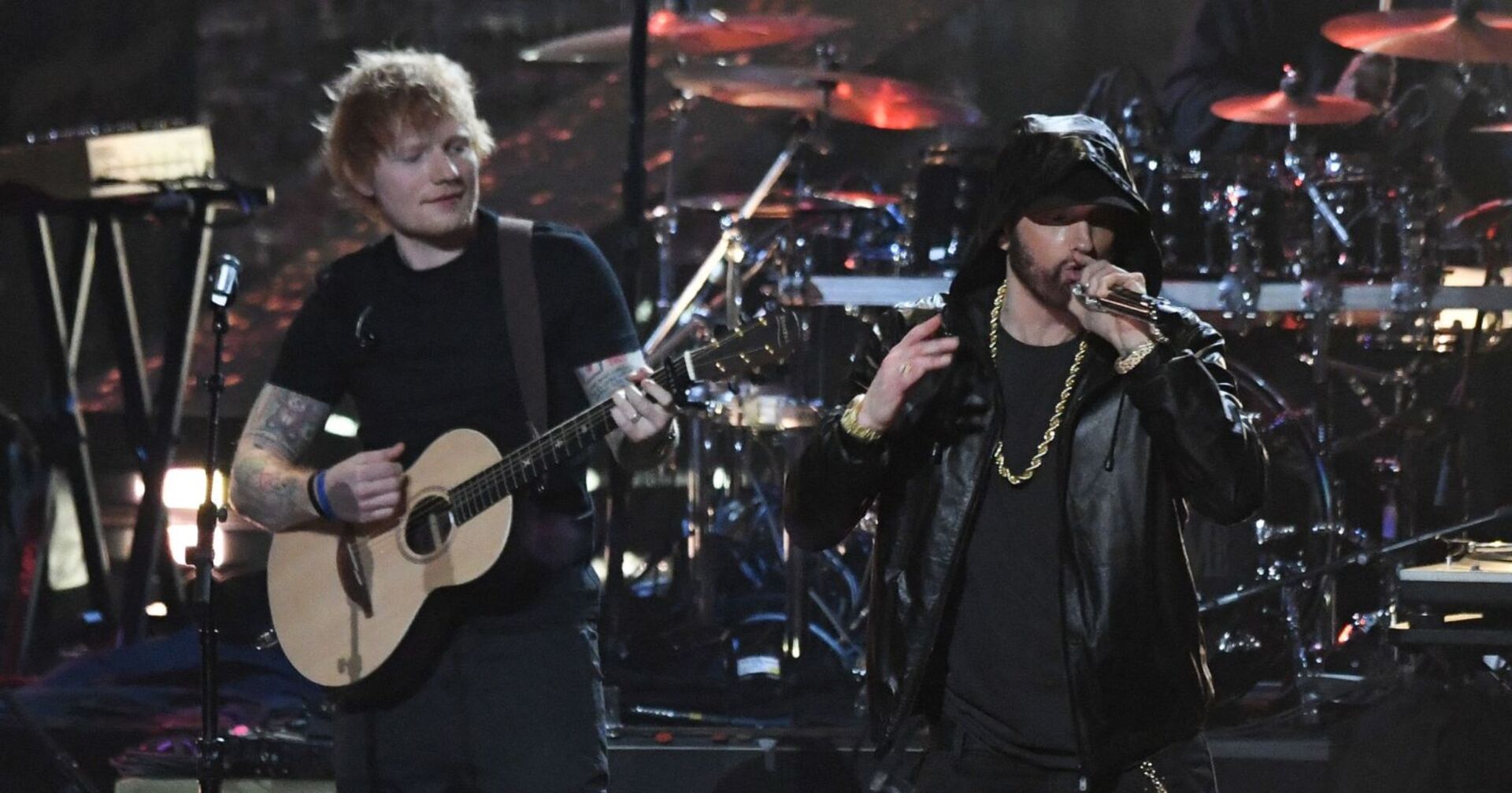Ed Sheeran und Eminem gemeinsam auf der Bühne.