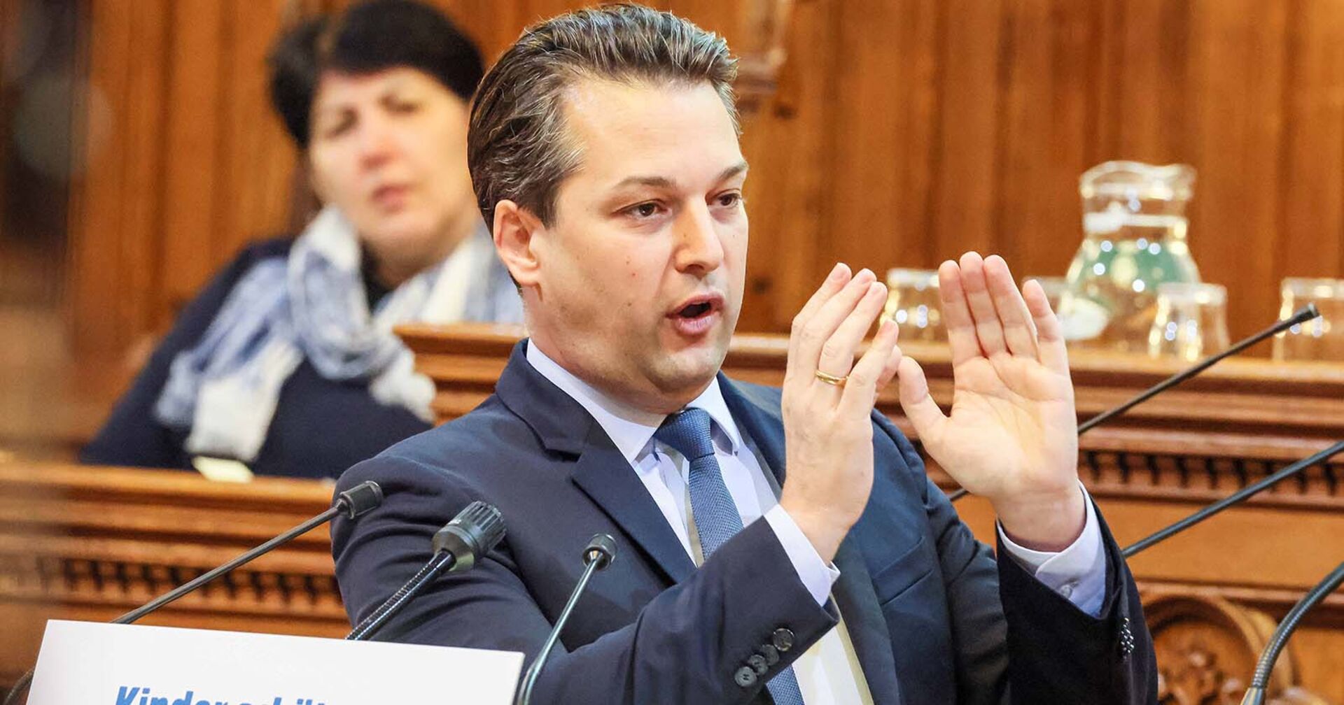 Wiens FPÖ-Chef Dominik Nepp im Rahmen einer Gemeinderatssitzung