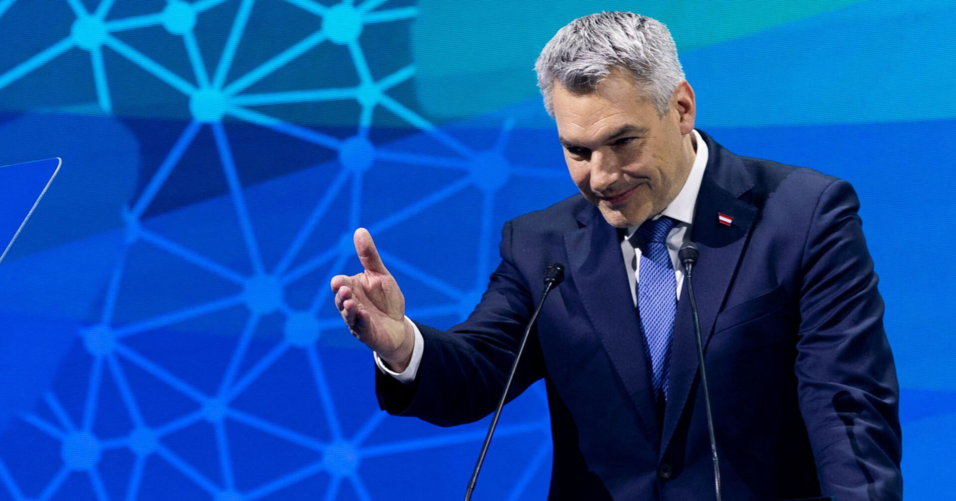 Bundeskanzler Karl Nehammer beim Austrian World Summit