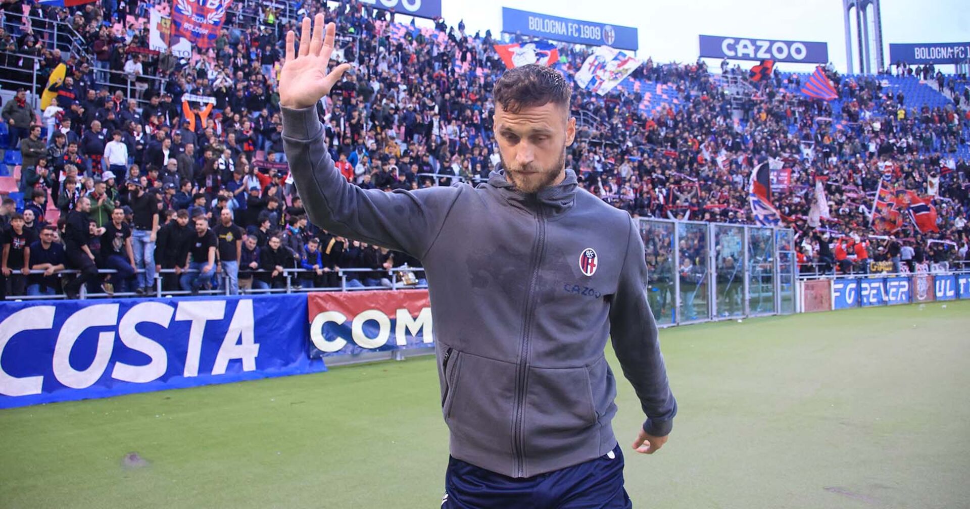 Marko Arnautovic verabschiedet sich von den Bologna-Fans