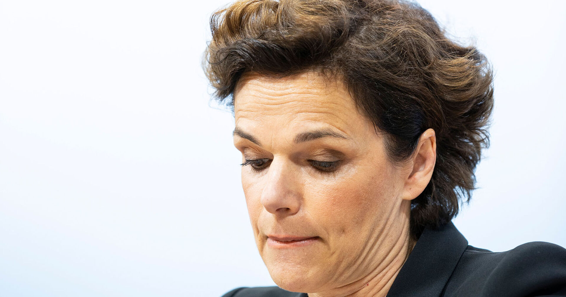 Pamela Rendi-Wagner bei einer Pressekonferenz