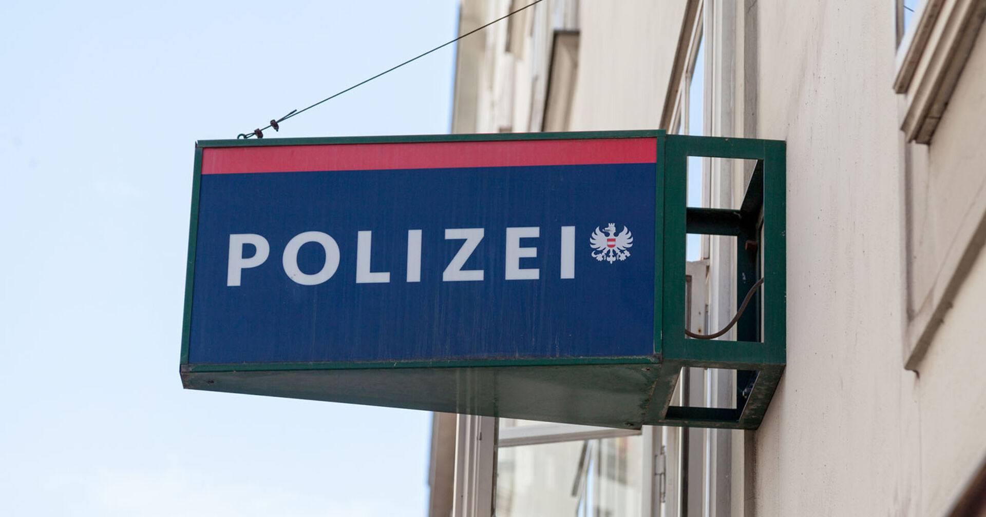 Polizei-Schild