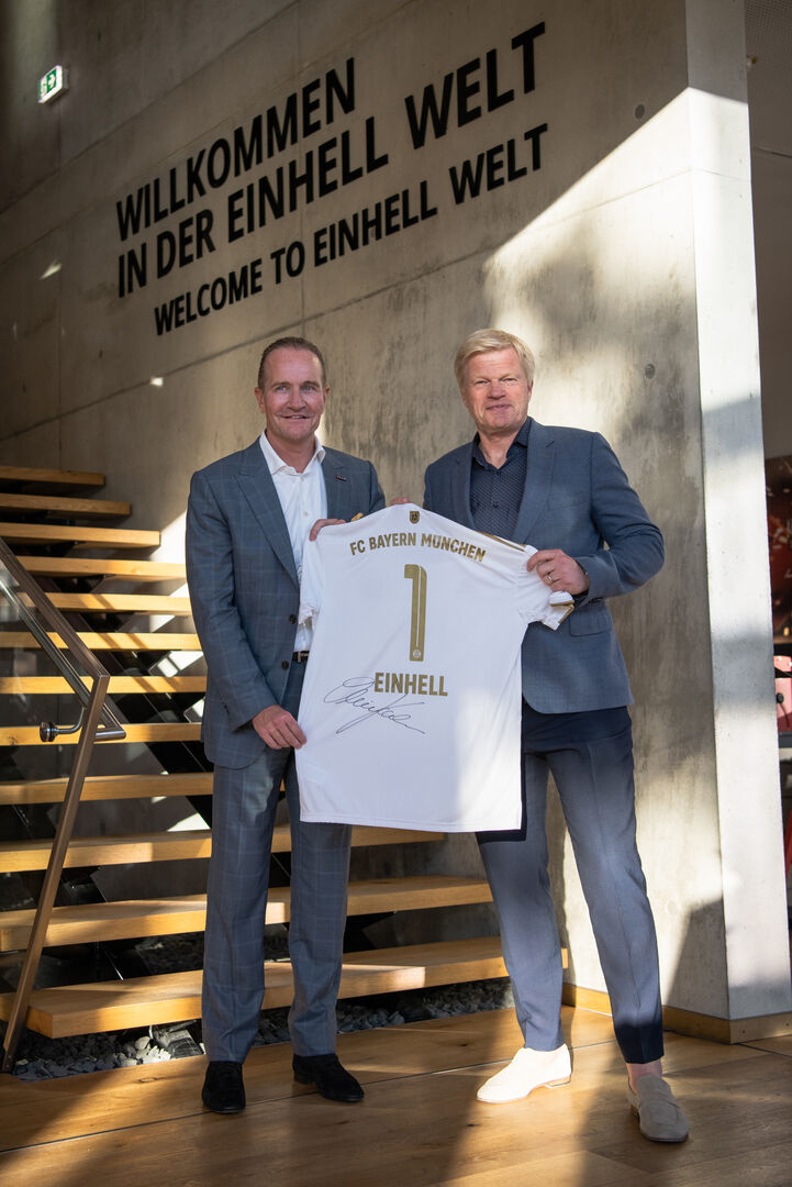 Andreas Kroiss mit Fußball-Legende Oliver Kahn