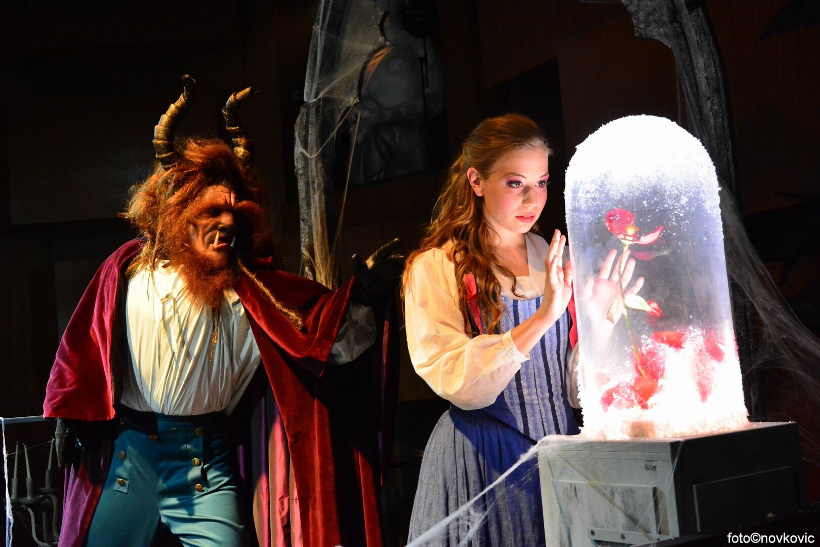 Die Schöne und das Biest