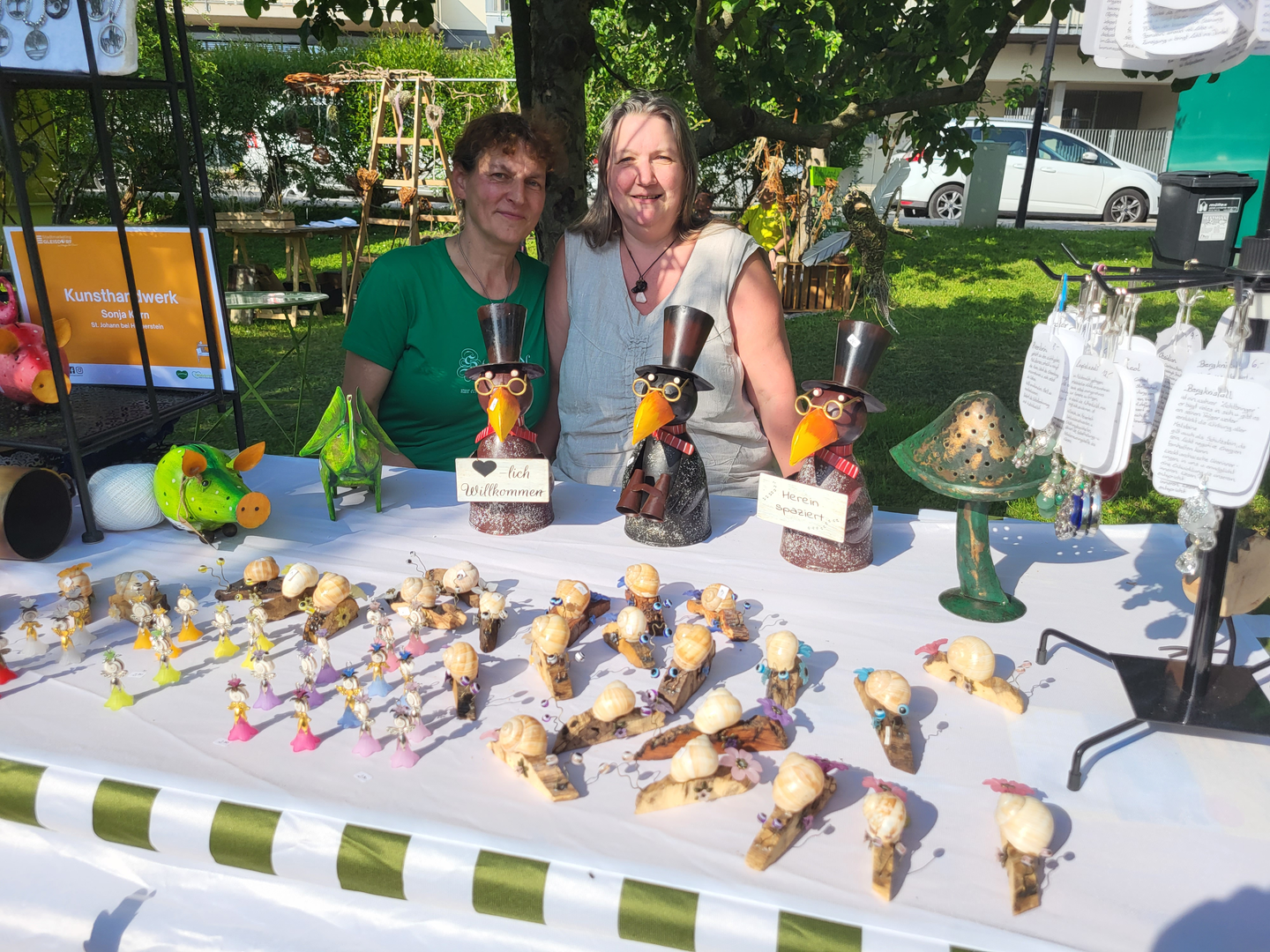 Verkäuferinnen am Gartenfest in Gleisdorf