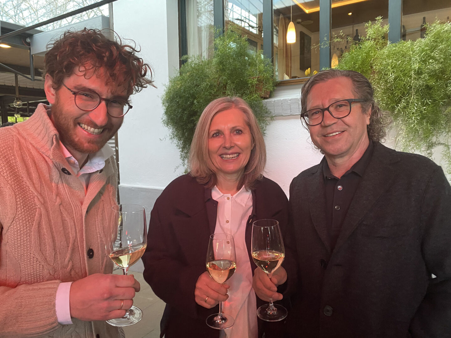 Winzer Mathias Hirtzberger mit Elisabeth und  Bruno Ratz