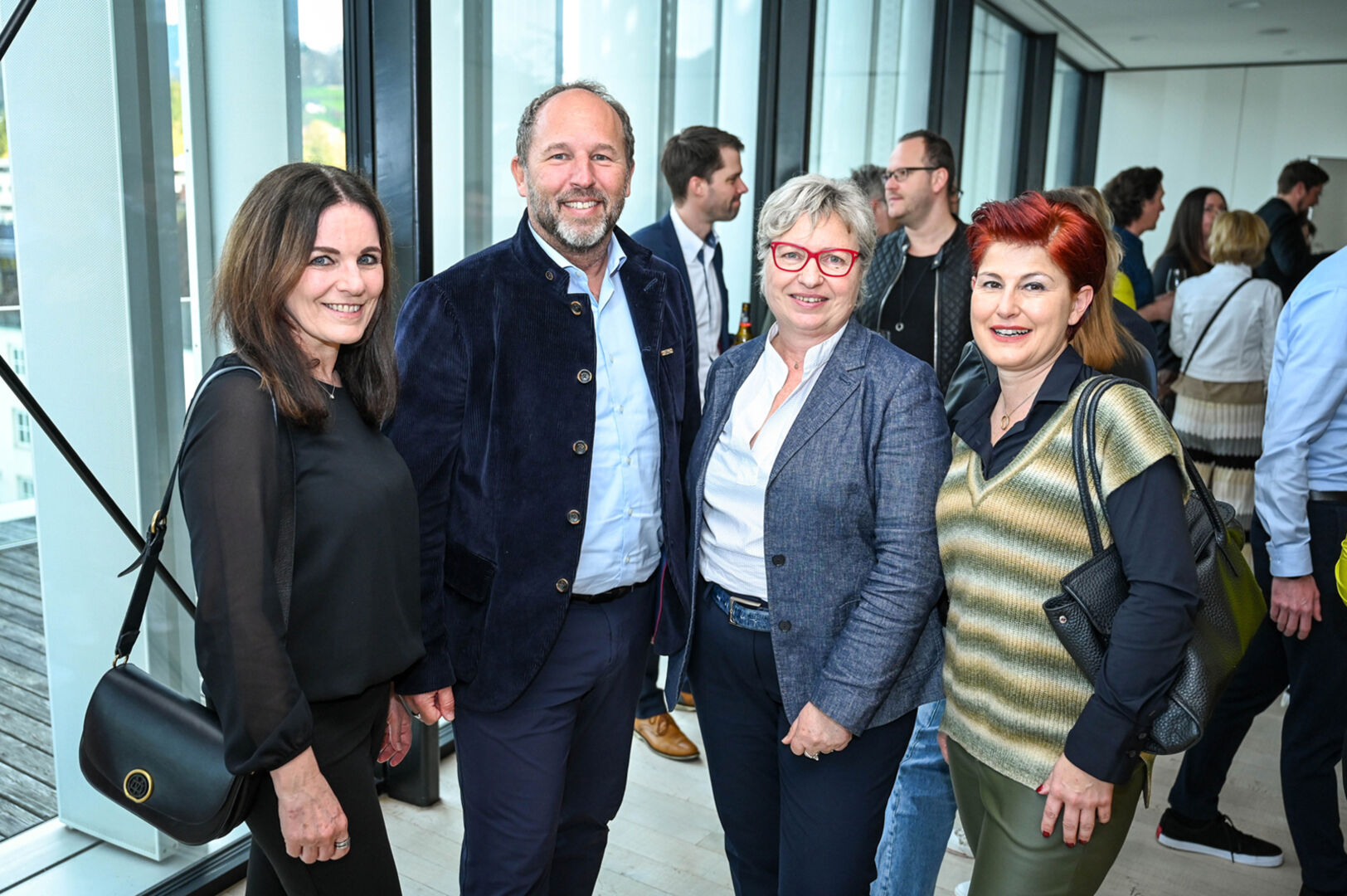 Elke und Gerald Peter (Sonne_1806 Hotel  am Campus), Irmgard Huber (Mohrenbräu) und Susanne Paterno (Bürowelt) (v. li.)