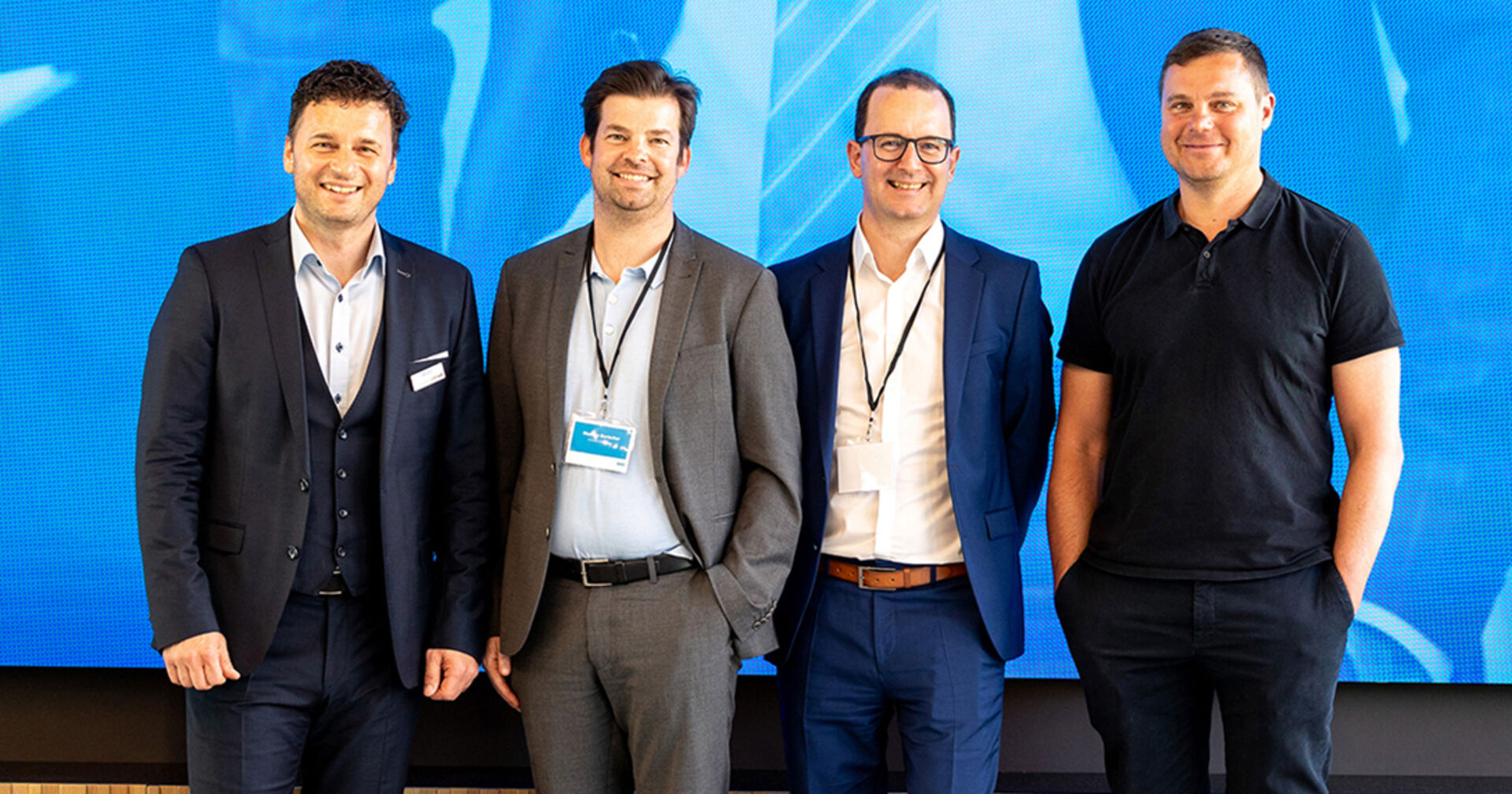 WBI-GF Alexander Koblinger, Matthias Burtscher (BWI- Unternehmensberatung), Marco Hagspiel (LCS Cable Cranes) und CEO Guntram Meusburger (v. li.)