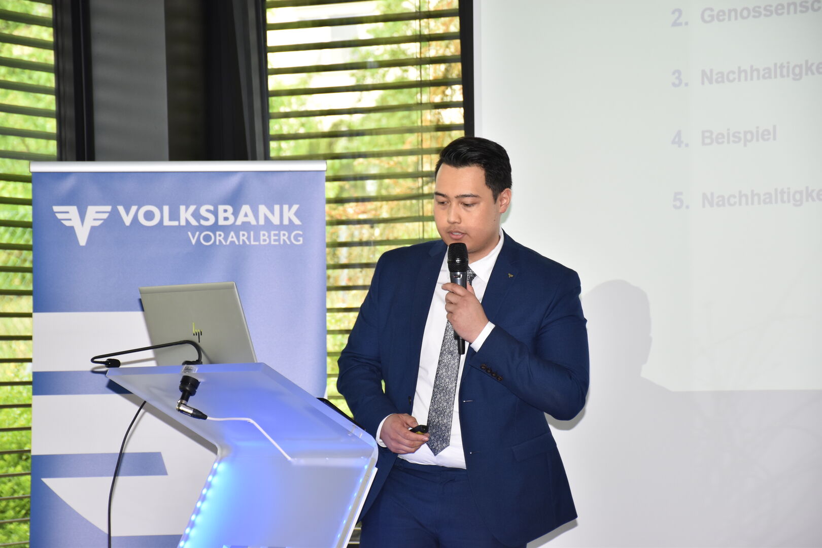 Jan Humpeler, Firmenkundenberater der Volksbank Vorarlberg