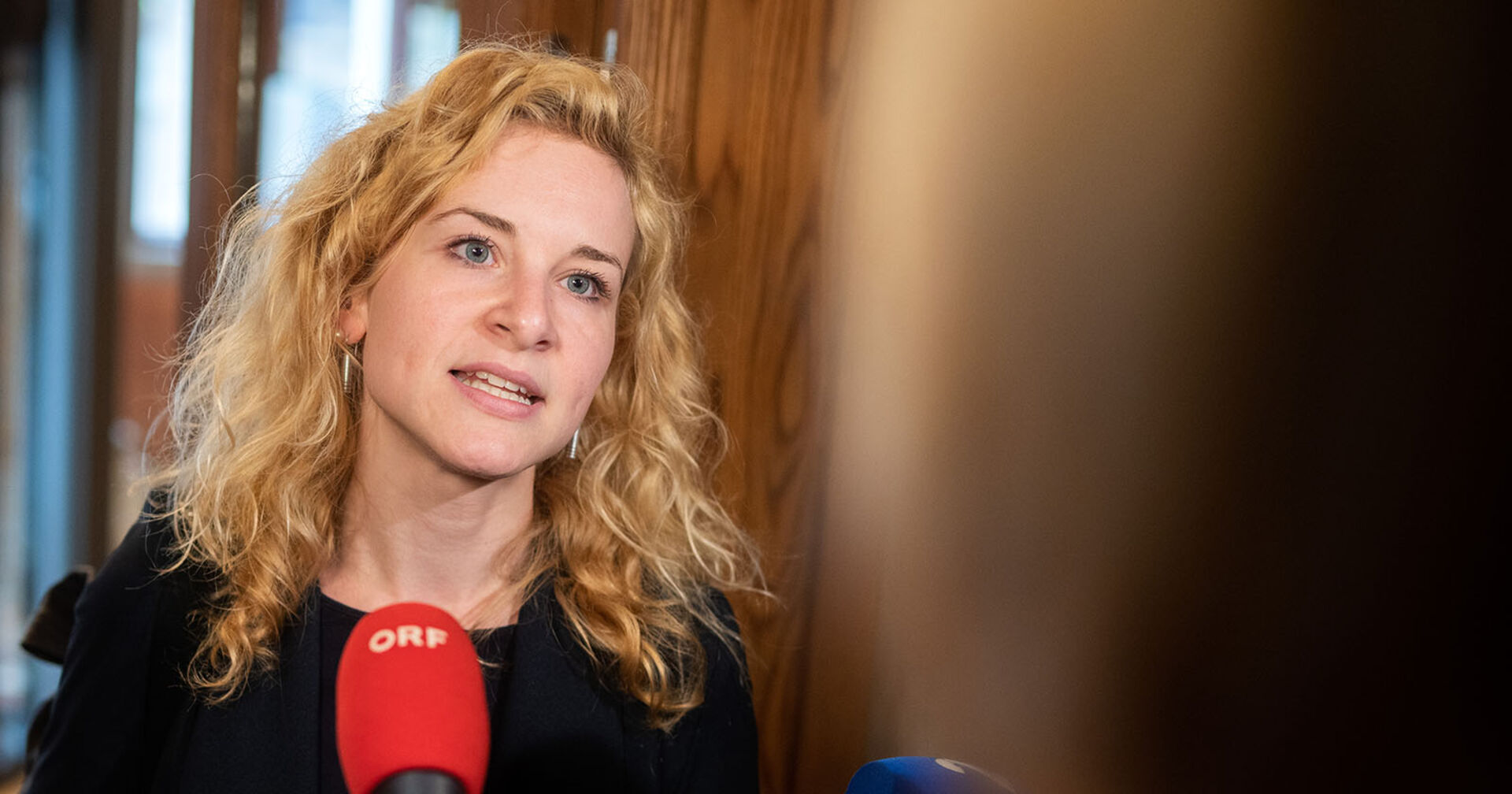 SPÖ-Bundesfrauenvorsitzende Eva-Maria Holzleitner nach einer Sitzung des SPÖ-Parteipräsidiums im Parlament