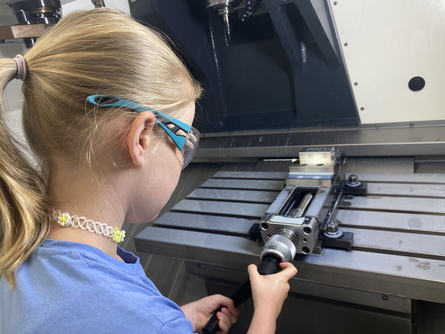 Hayley bei Fa. Meusburger