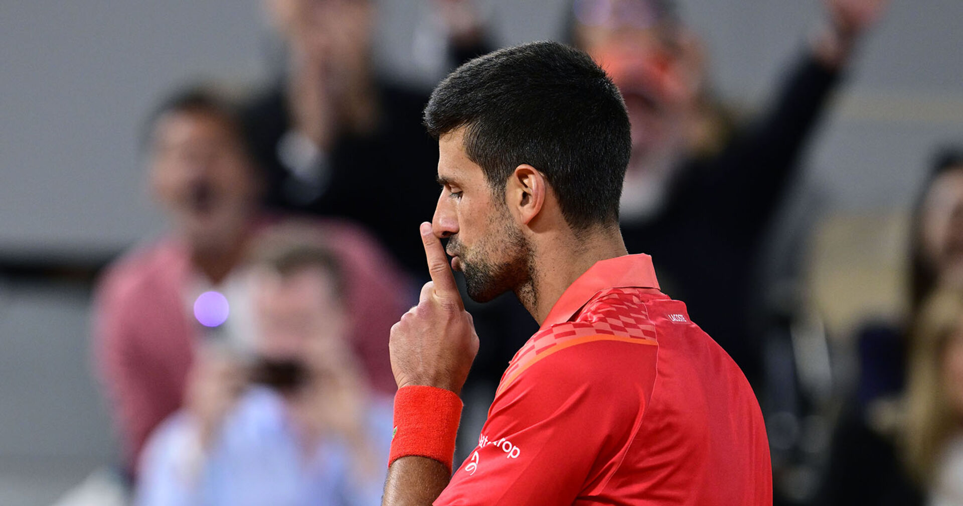 Tennis-Superstar Novak Djokovic bei den French Open in Paris