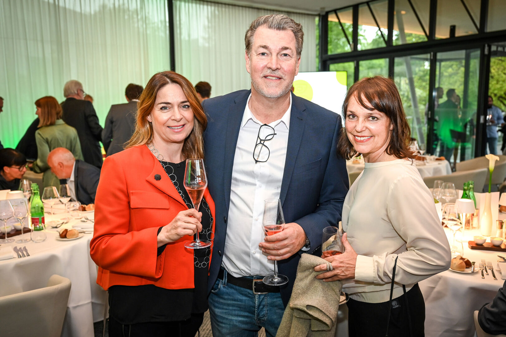 Edeltraud und IM Friseure Günther Plaickner und Petra Moosbrugger (v. li.)