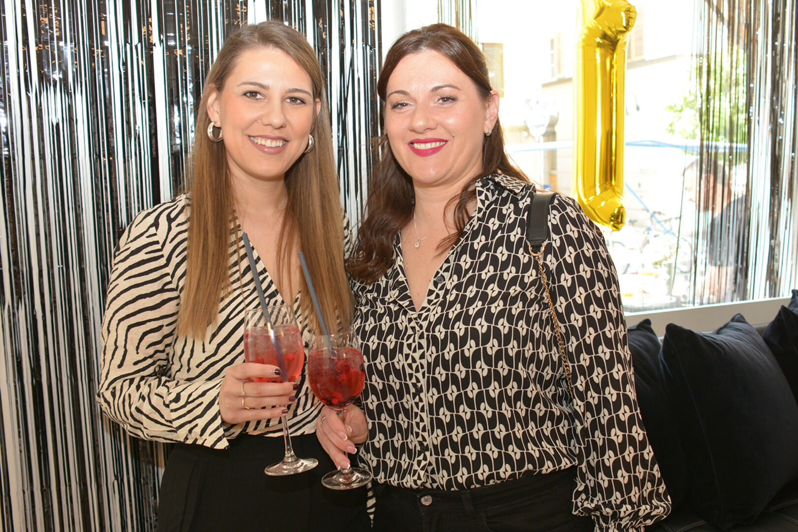 Mirjana Jovic und Dragana Lukic (v. li.)