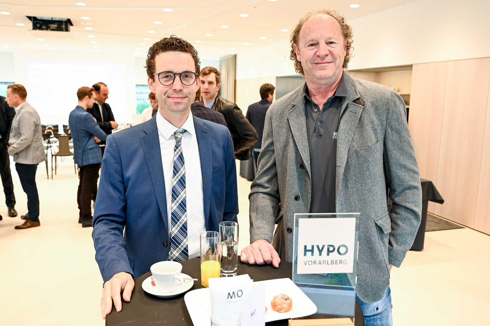 Hannes Brida (Hypo Vlbg.) und Joachim Schwarz (Schwarz Personal) (v. li.)