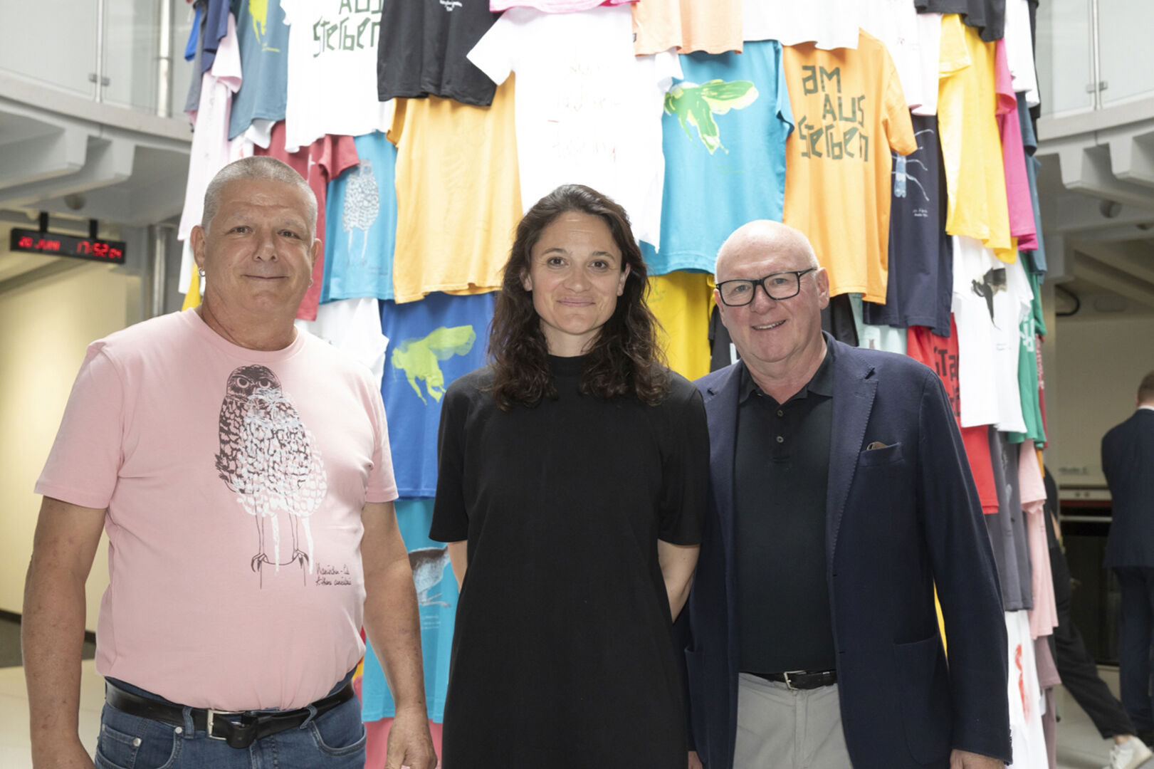 Klaus Zimmermann (inatura), Maria Simma (Präsidentin Künstlervereinigung Vorarlberg) und Roland Jörg (Kulturamtsleiter Dornbirn) (v. li.)