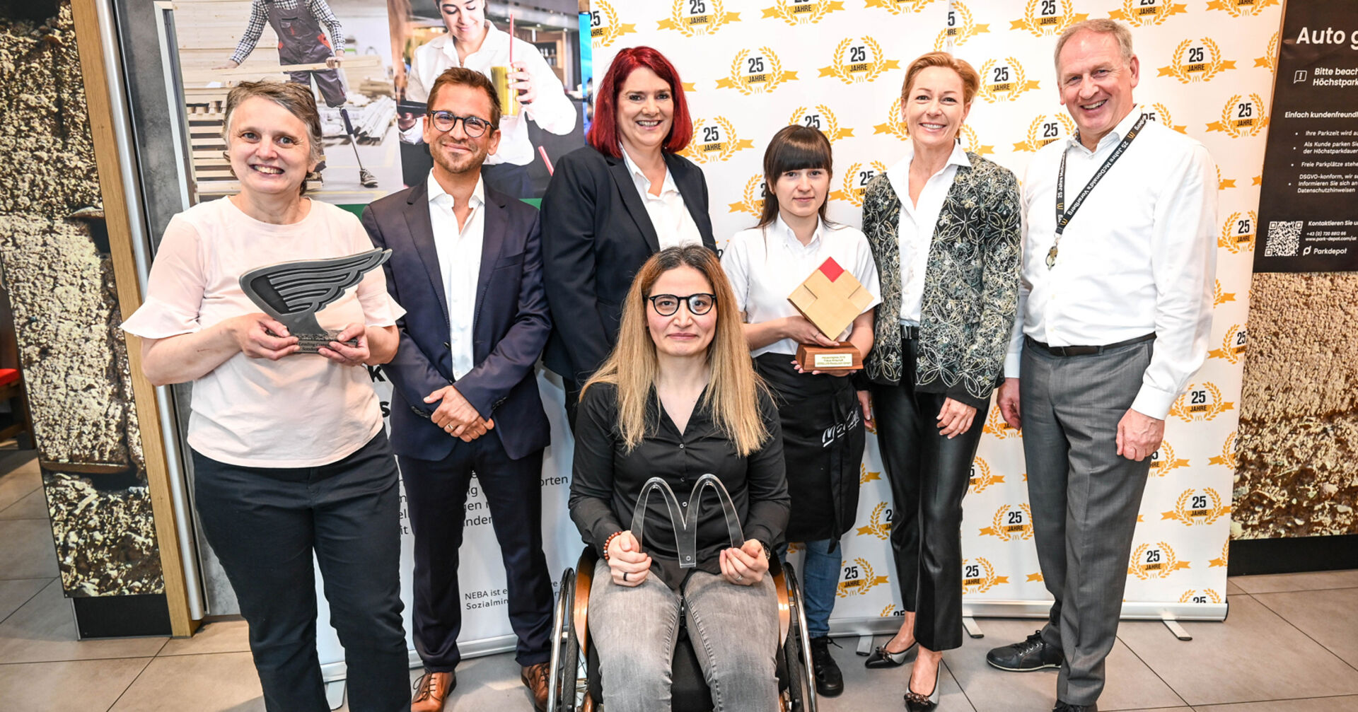 Elisabeth Hlubucek (McDonald‘s Rankw.), Simon Öhe („dafür“ Vbg.), Petra Zerlauth (NEBA-Betriebsservice), Hafize Tüfekli (McDonald‘s D‘birn), Anna Romanovych (Barista, McDonald‘s H‘ems), Martina Rüscher (LR Gesundheit &amp; Sport), Loek Versluis (McDonald‘s)