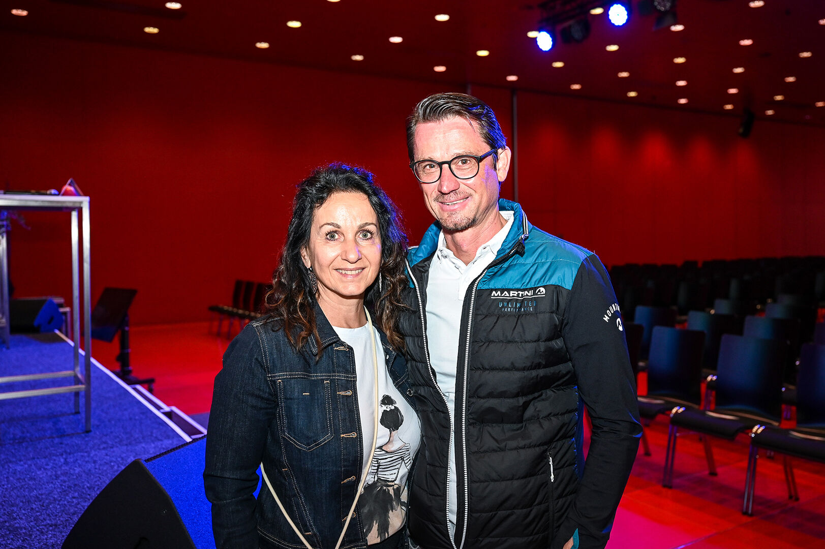 GF Karin Furtner (Frau in der Wirtschaft) und Markus Kreyer (mn Küchen, FL)