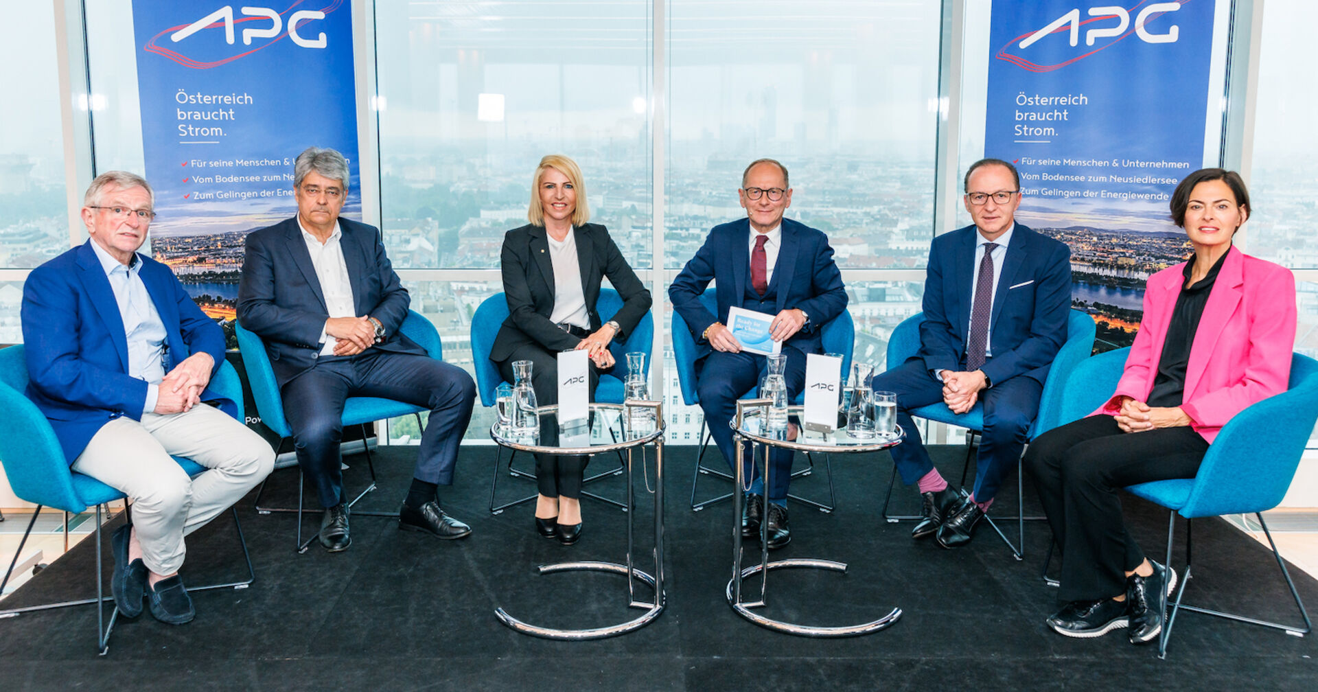 Podiumsdiskussionsrunde beim &quot;Unique Talk Spezial&quot; | Credit: leadersnet.at/Alex Felten