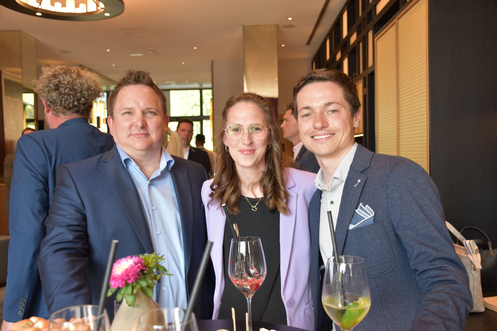 Vom Interalpen-Hotel Tyrol: GF Martin Rotter (li.) und Bauleiter Gabriel Pieth mit Anna