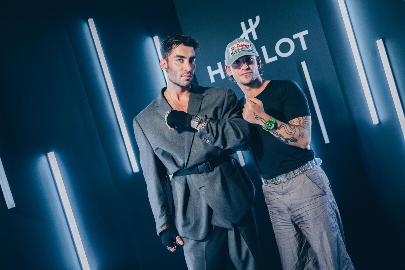 Porträt nebeneinander stehend