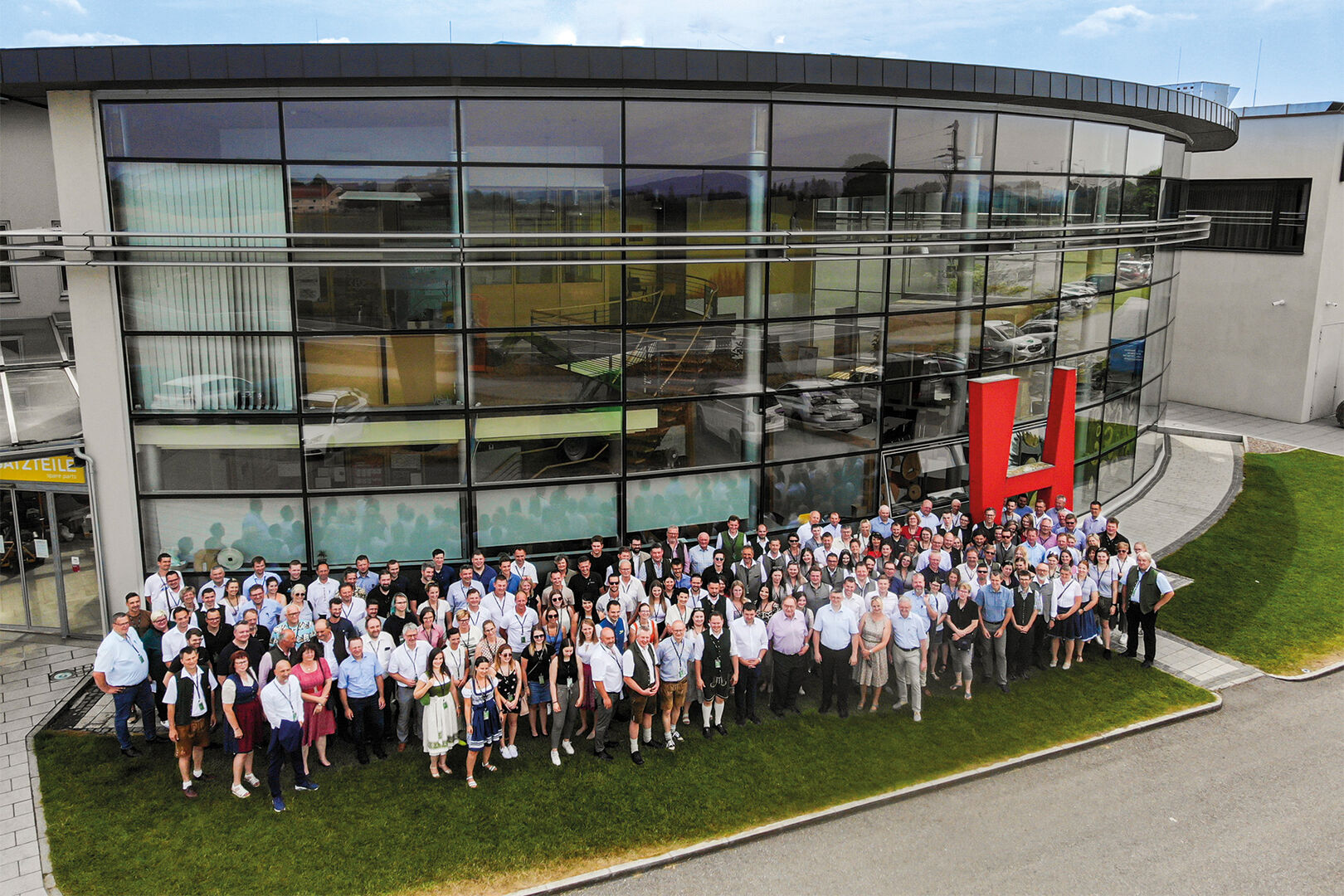 Für die 46. Generalversammlung war der Maschinenring Oberösterreich zu Gast in der Hargassner Energy World.