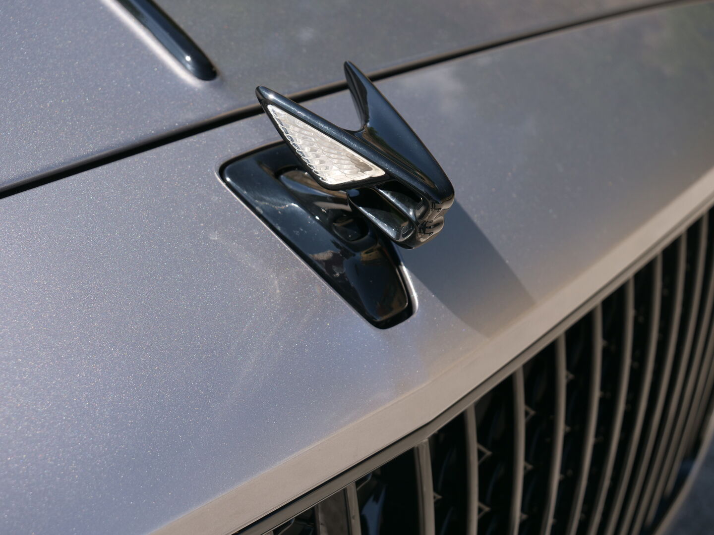 Das „Fliegende B“ bzw. die Bentley Kühlerfigur