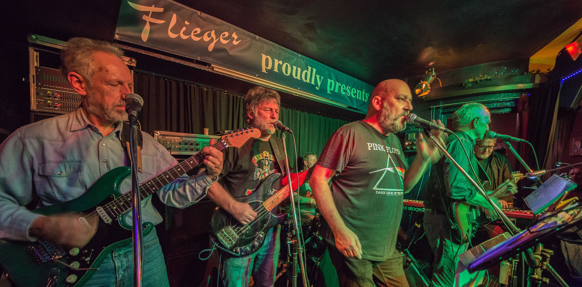 Rock am Rollfeld mit Thin Mother.