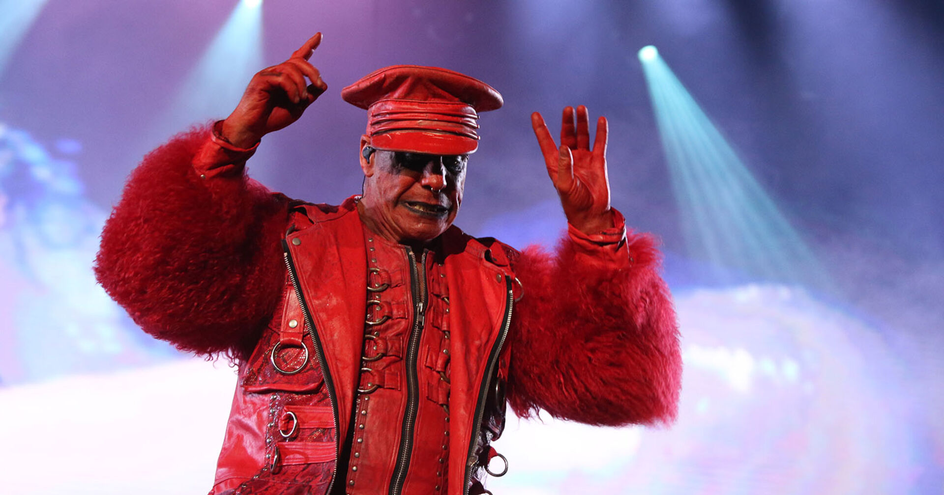 Rammstein-Sänger Till Lindemann bei einem Auftritt auf dem &quot;‘Hell and Heaven Metal Fest&quot;