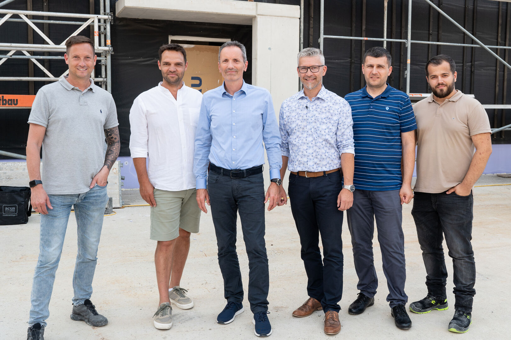 PL Stefan Riedmann (i+R), Stefan Übelhör (Bgm. Höchst), GF Karlheinz Bayer (i+R), GF Thomas Schöpf, PL Mitar Simikic (WS), Flamur Hasani (Bauleitung i+R).