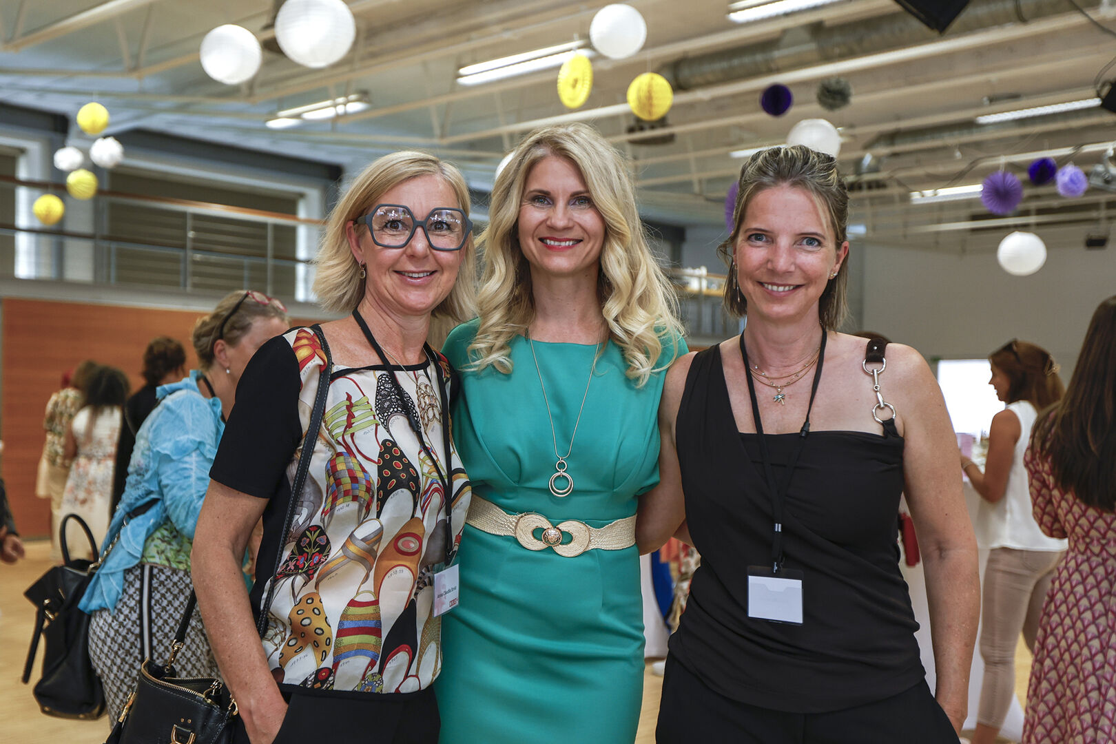 Anna Claudia Strolz (Strolz Leuchten), Keynote  Speakerinnen Marietta Babos und Vize.-Bgm. Gerda Schnetzer-Sutterlüty (Sulz-Röthis)