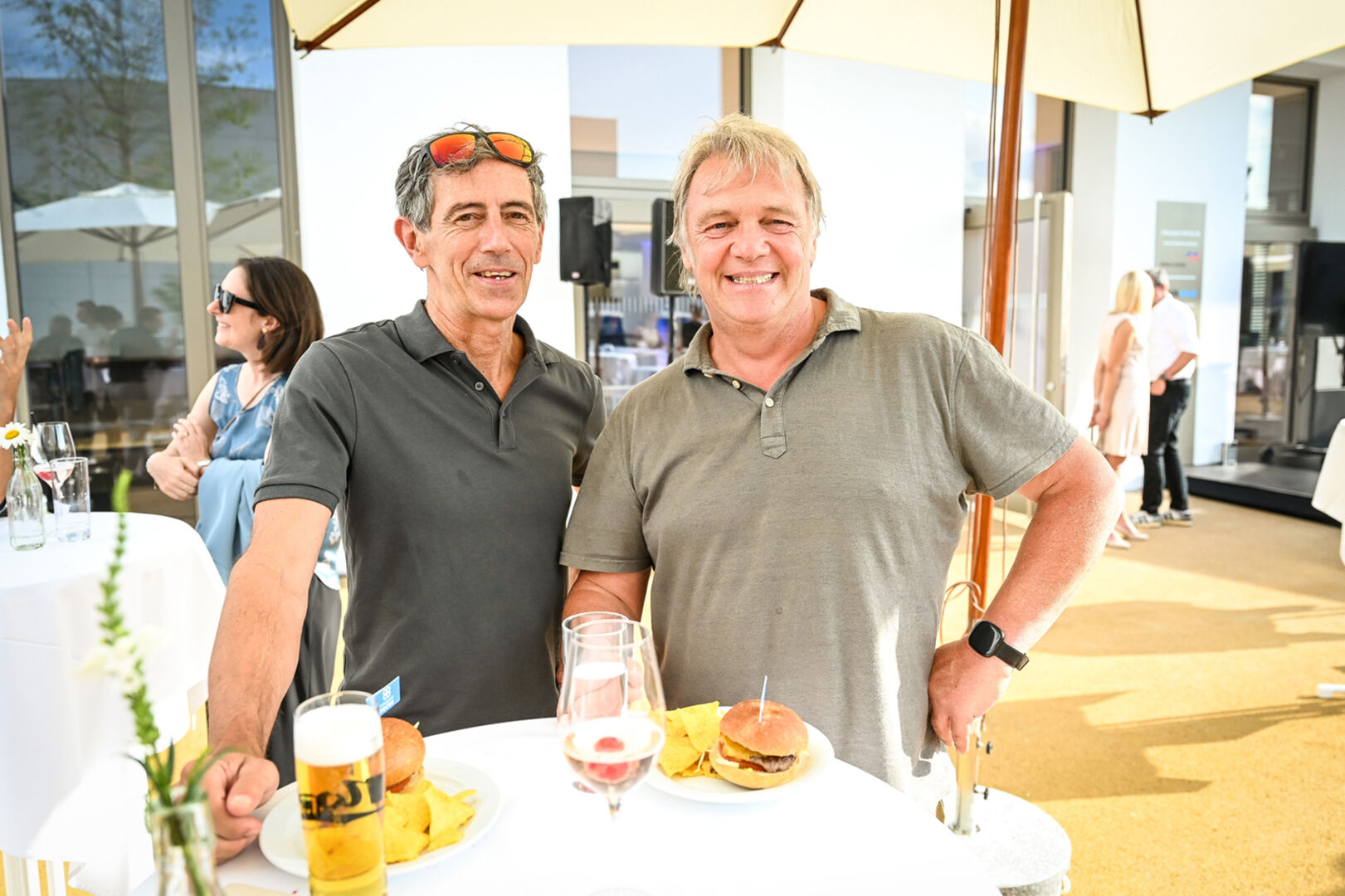 Interpark Focus-Nachbar: GF Gerhard Keckeis (Dobler Hochbau) und GF Andreas Müller (Hansesun Photovoltaik)