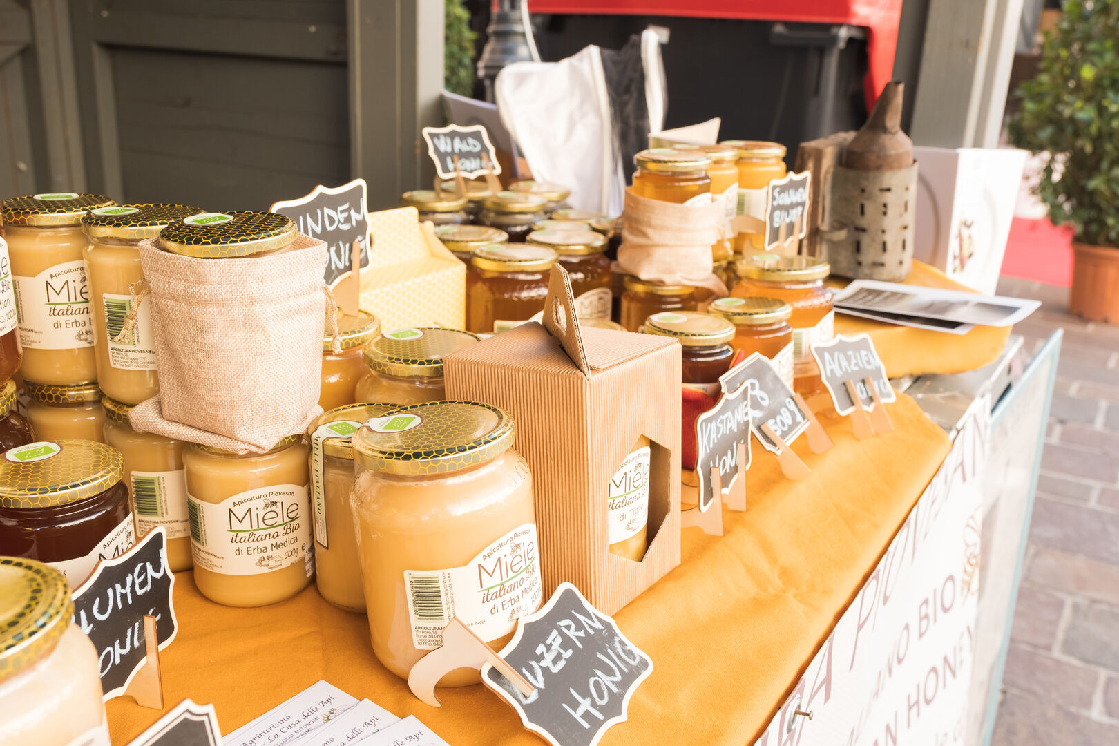 Auswahl an kulinarischen Produkten