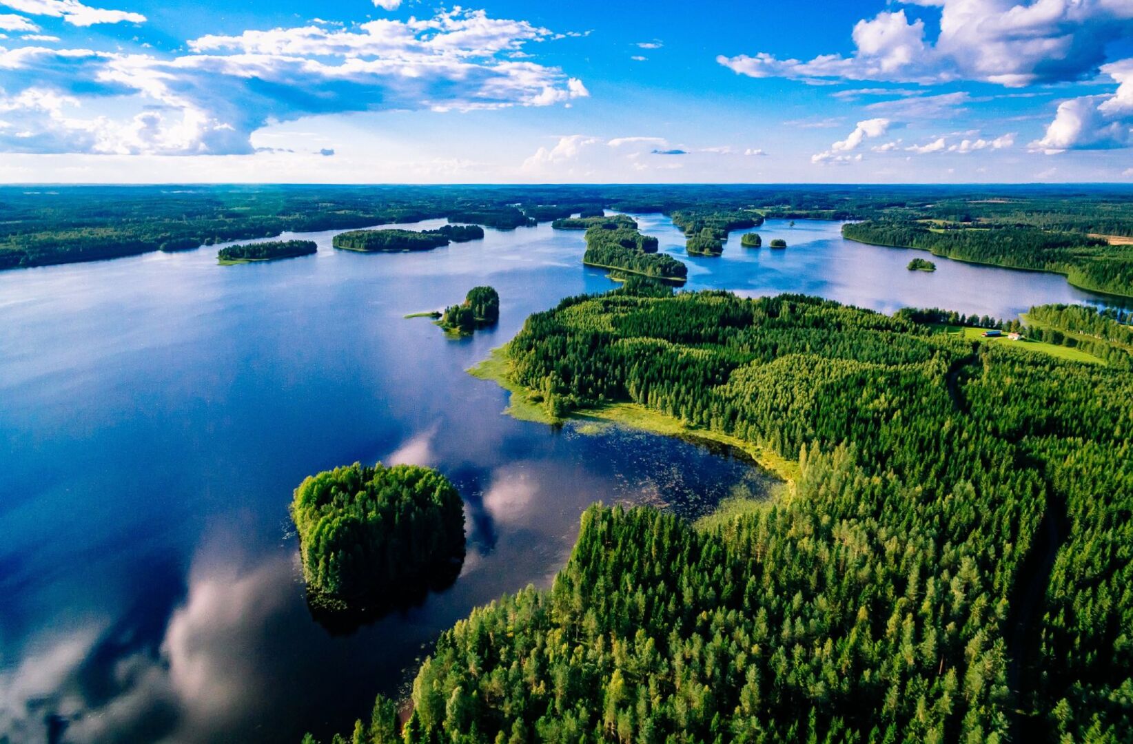 Finnland von oben | Credit: iStock.com/wmaster890