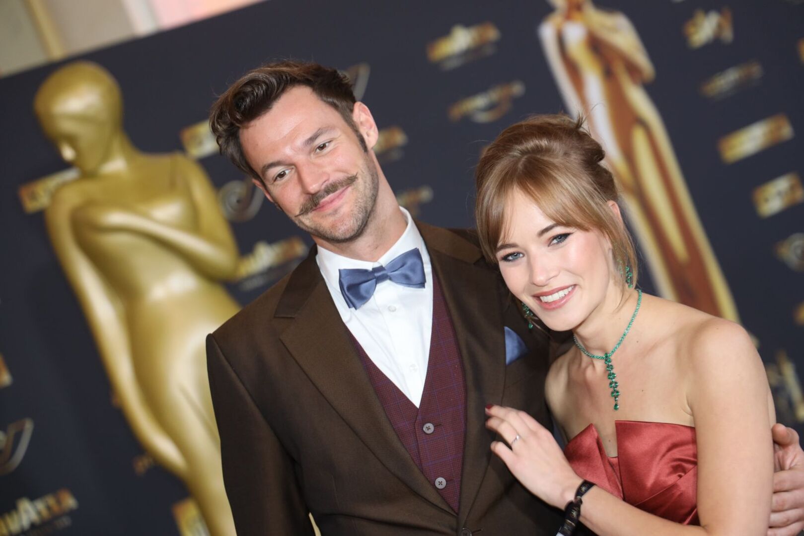 Paul Pizzera mit Valerie Huber bei der Romy Gala 2022 in Wien.