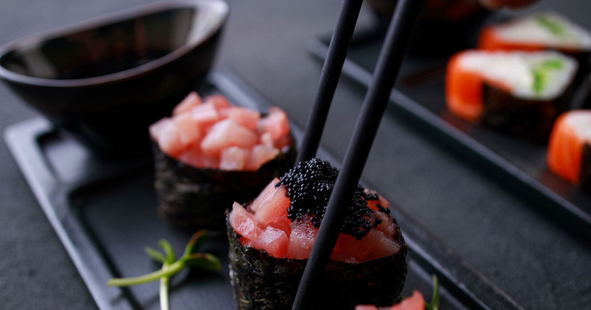 Asiatischer Genussteller | Credit: iStock.com/Vadym Petrochenko