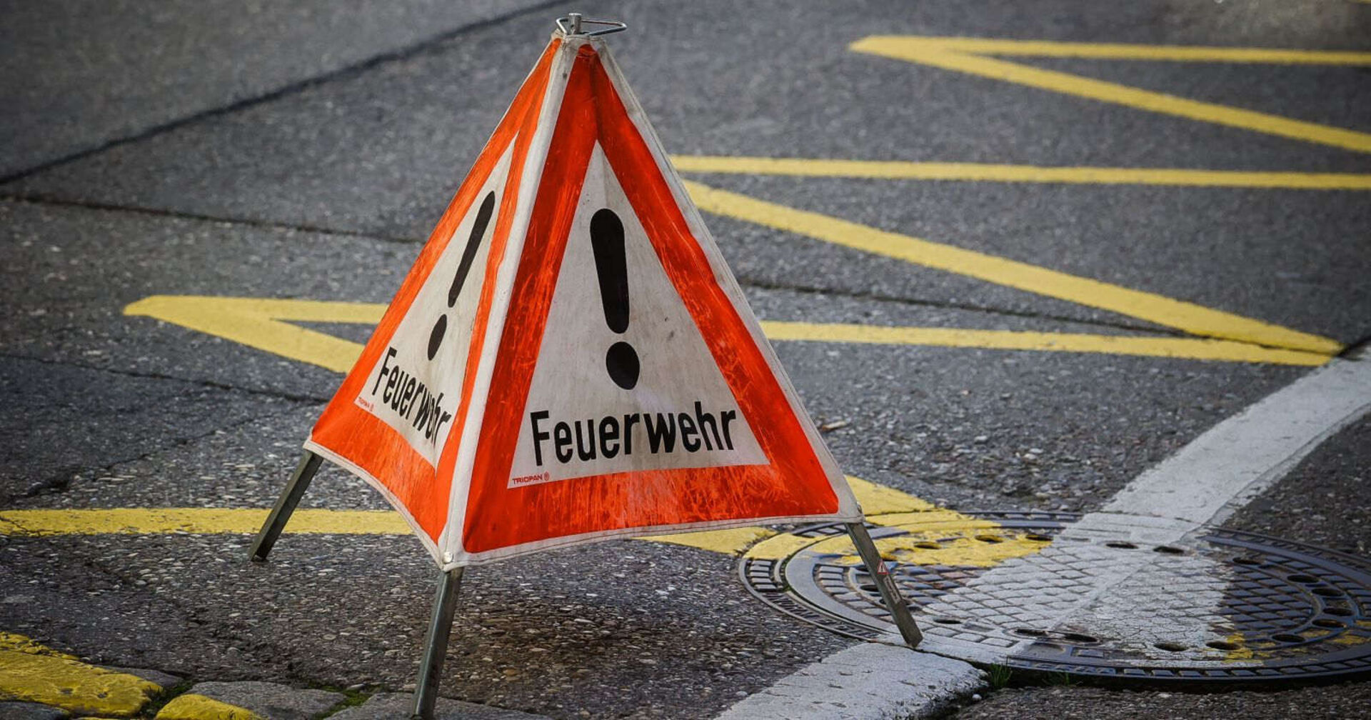 Warnhinweis der Feuerwehr.